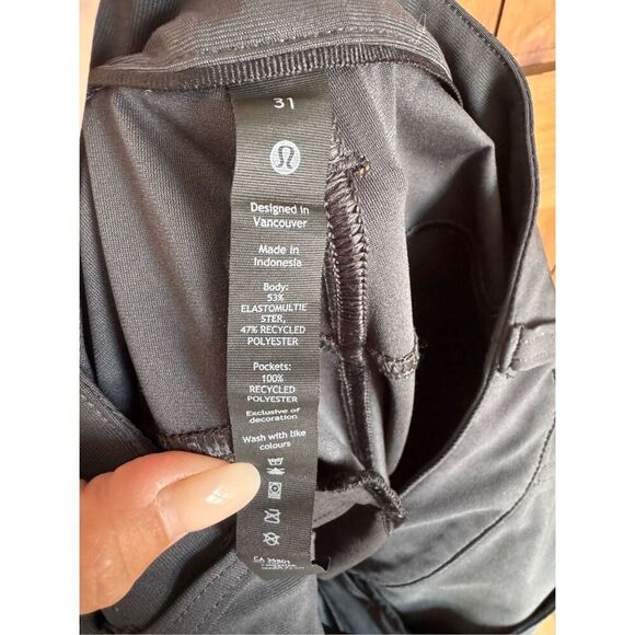 Lululemon ABC Slim Fit Pant Warpstreme Gray, Size 31 - Picture 9 of 10